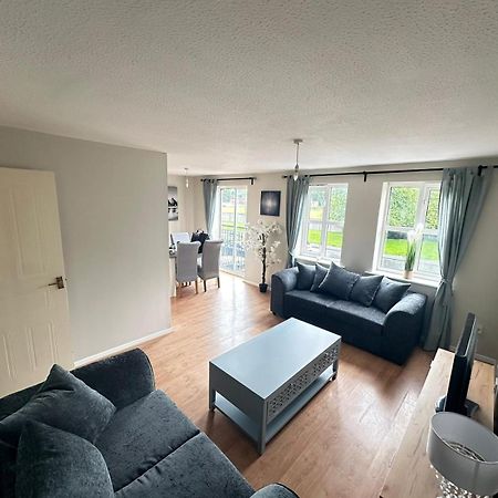 Lovely 2 Dbl Bed Apartment Near Heaton Park And North Manchester Hospital With Parking Экстерьер фото