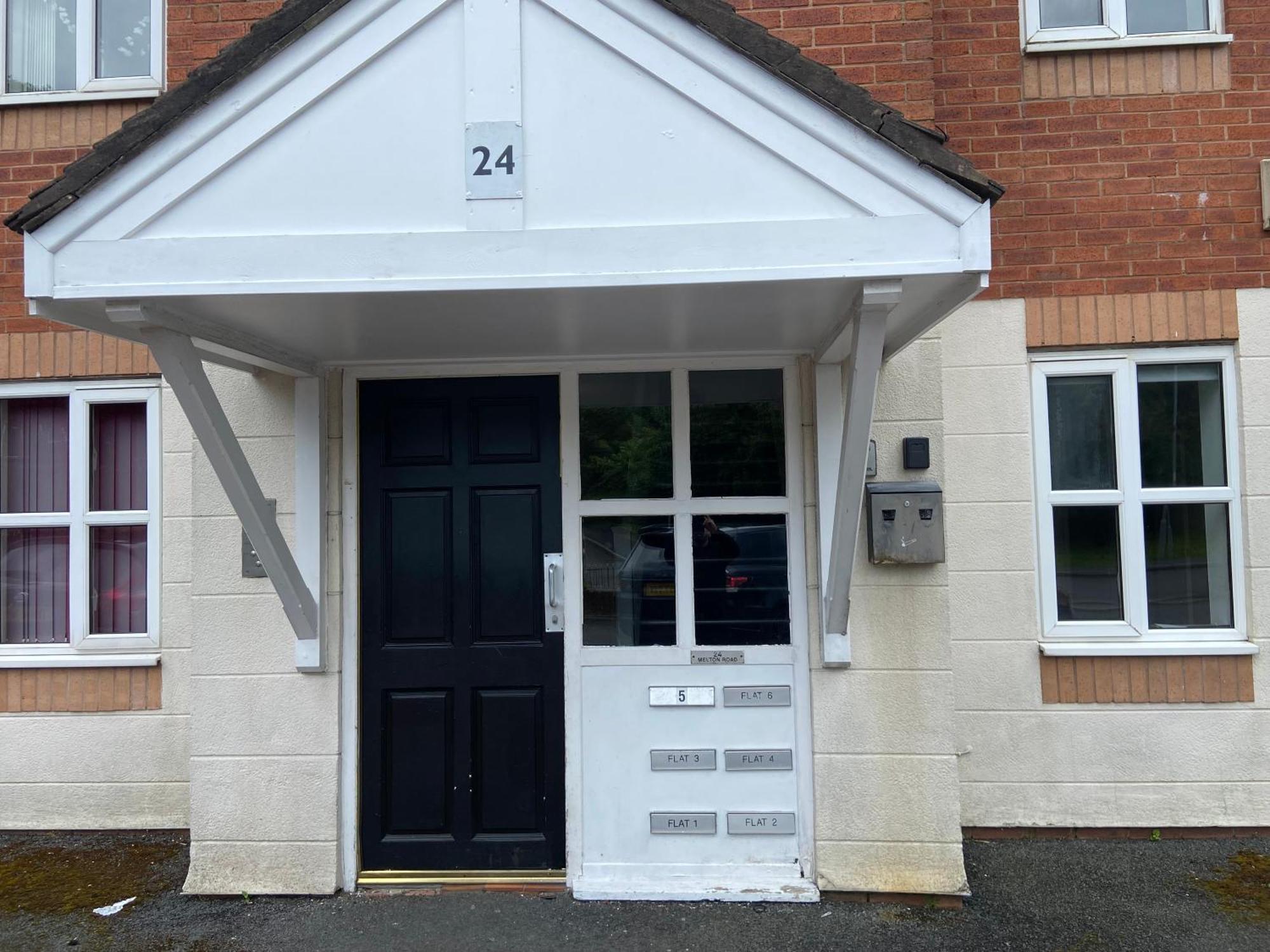 Lovely 2 Dbl Bed Apartment Near Heaton Park And North Manchester Hospital With Parking Экстерьер фото